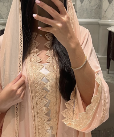 Peach abaya