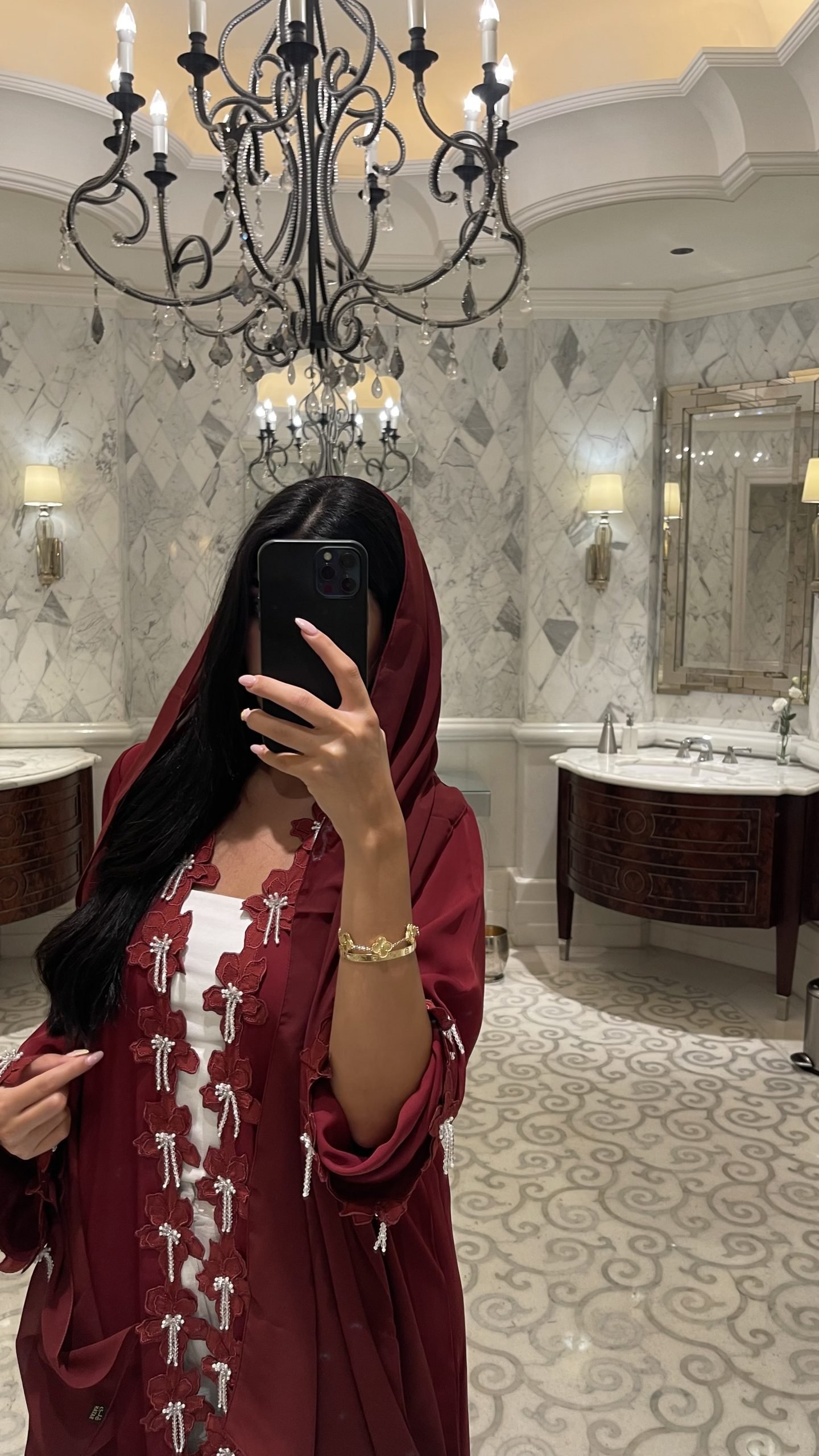 Red droplets - Image 2