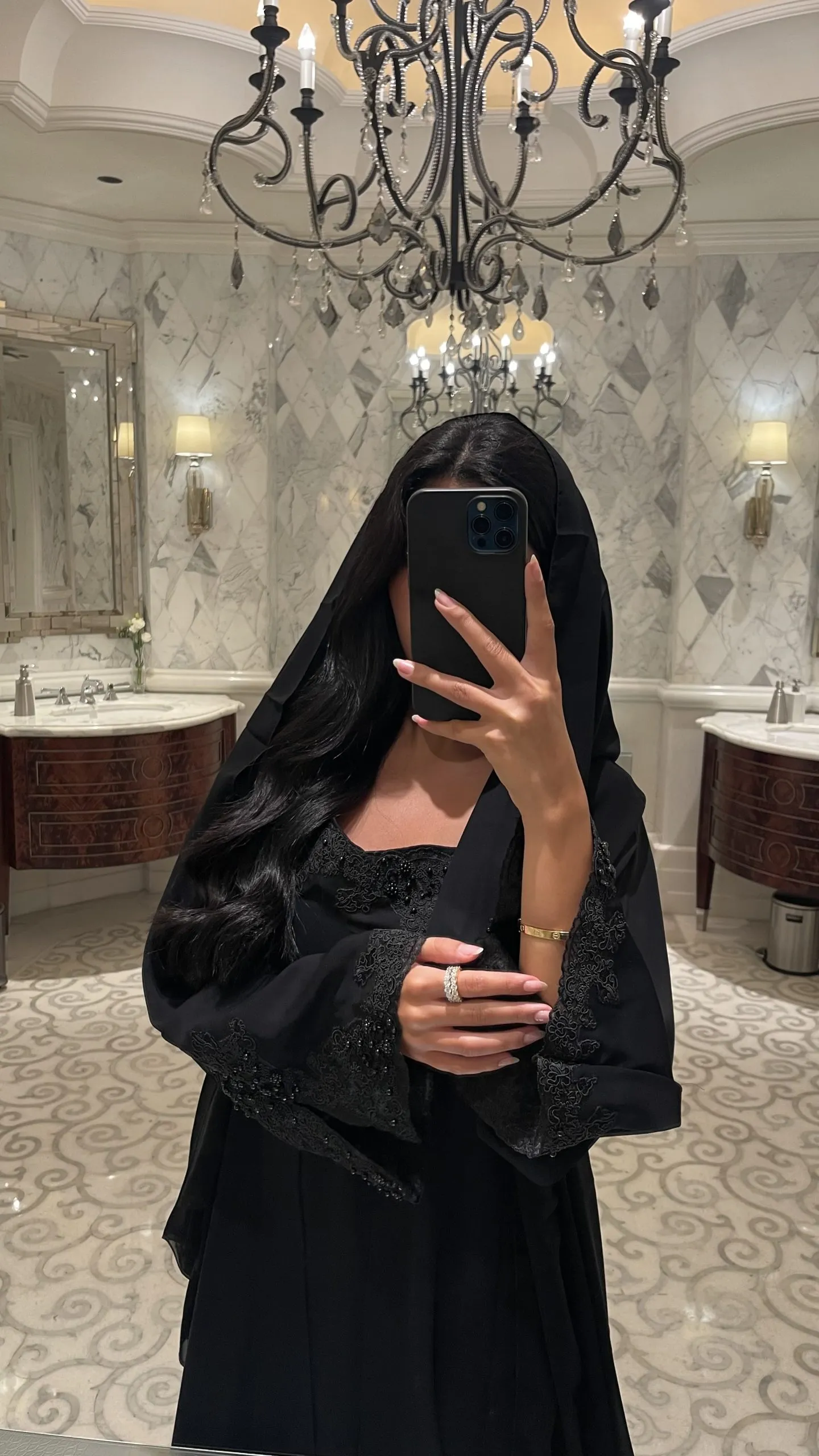 Black celine abaya - Image 8