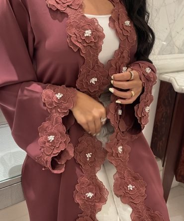 Maison De Rose Burgundy