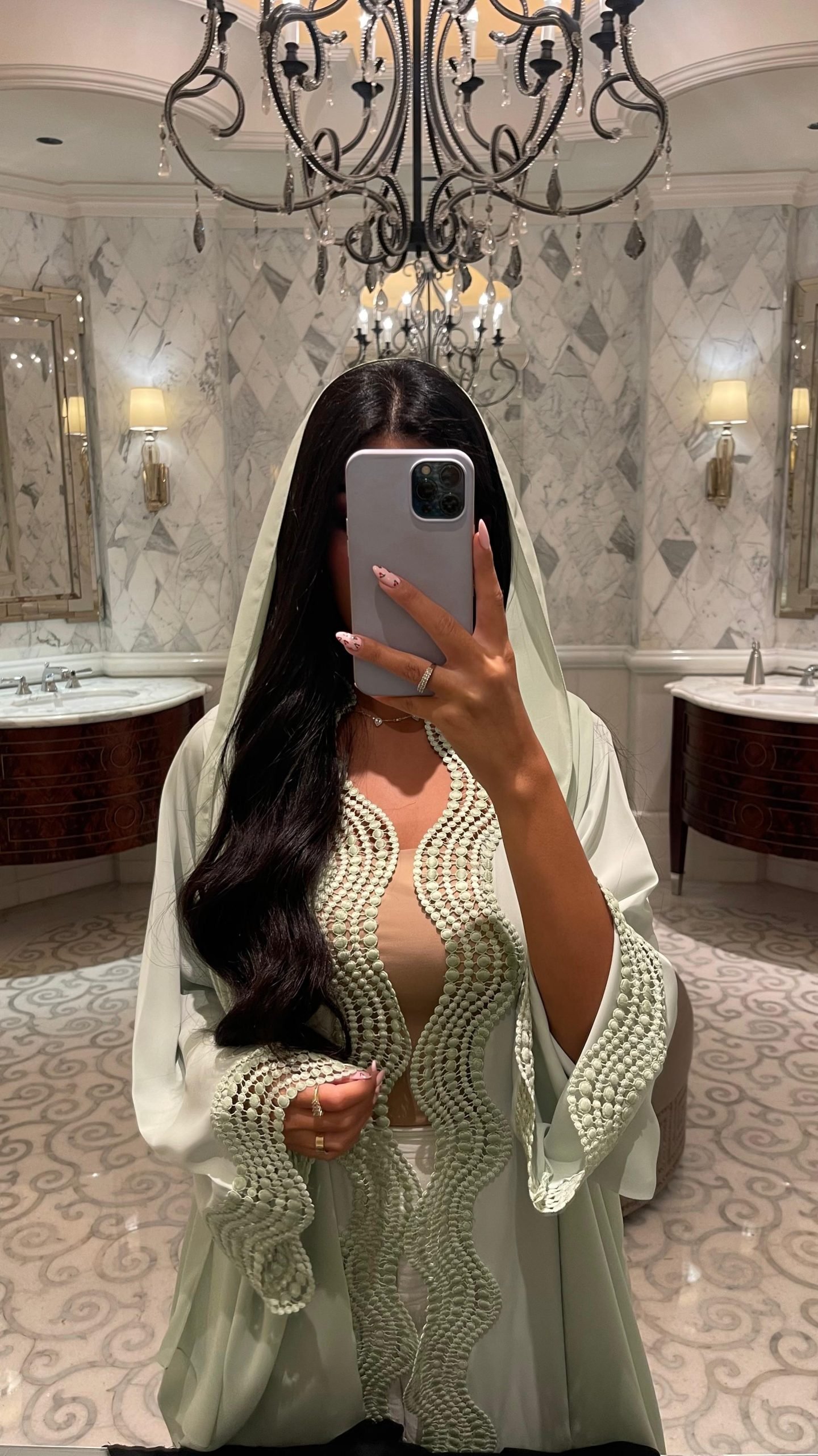 Mint green Abaya - Image 2