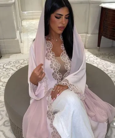 Pink Rose Abaya