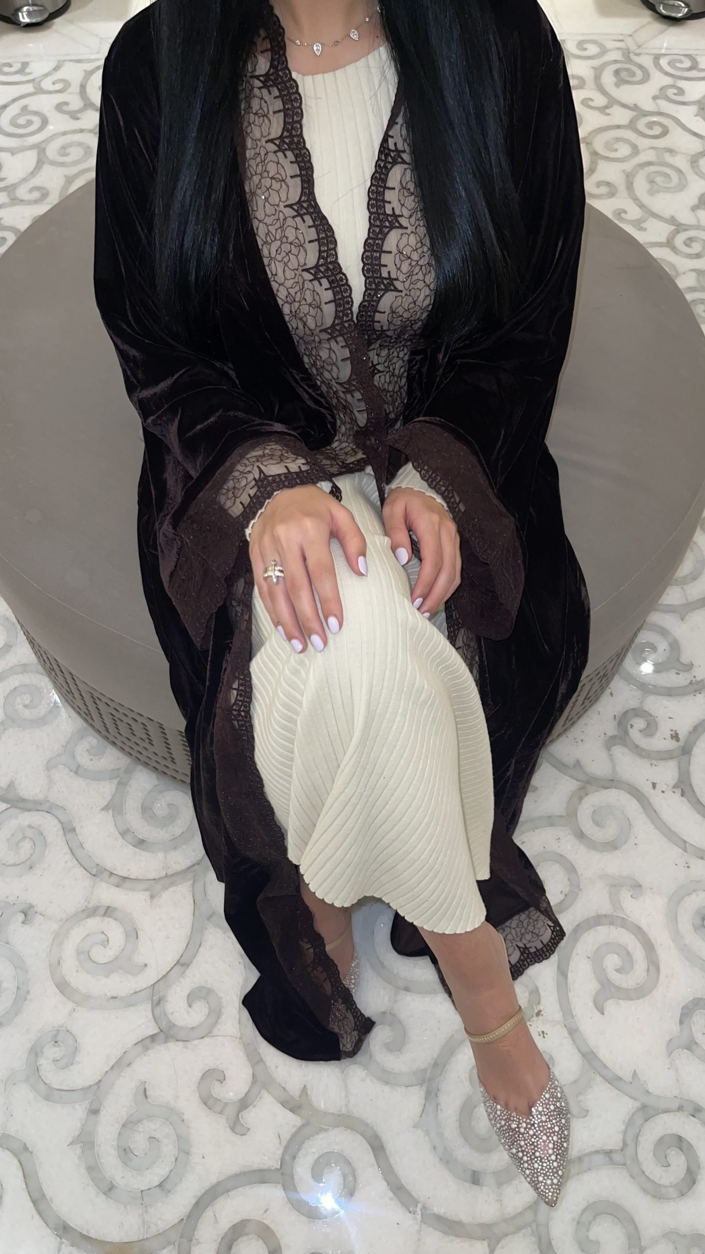 Brown Velvet Abaya - Image 2