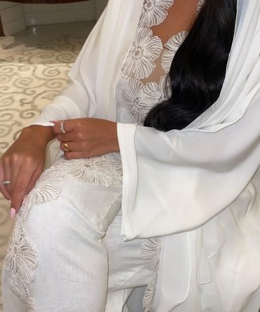 White Lya Abaya