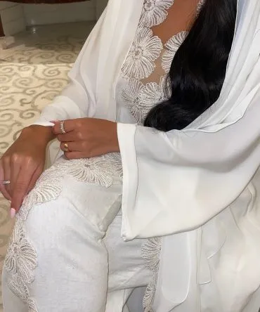 White Lya Abaya