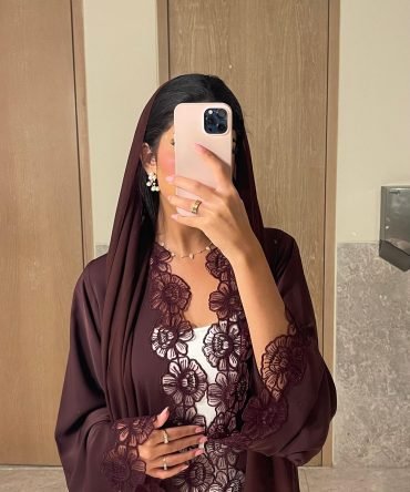 Maroon Rose Abaya