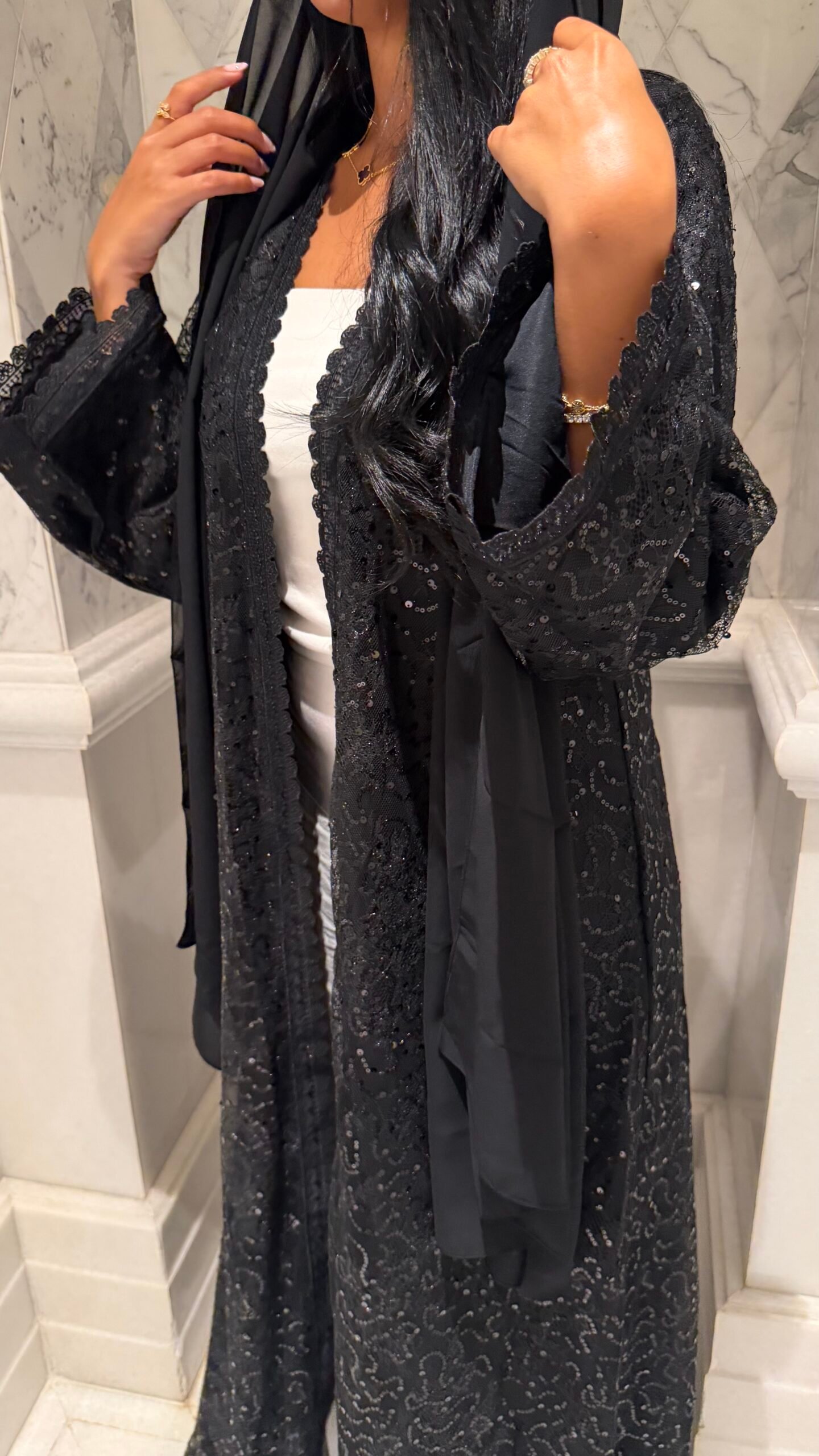 Black Sequin Dentelle Abaya - Image 2
